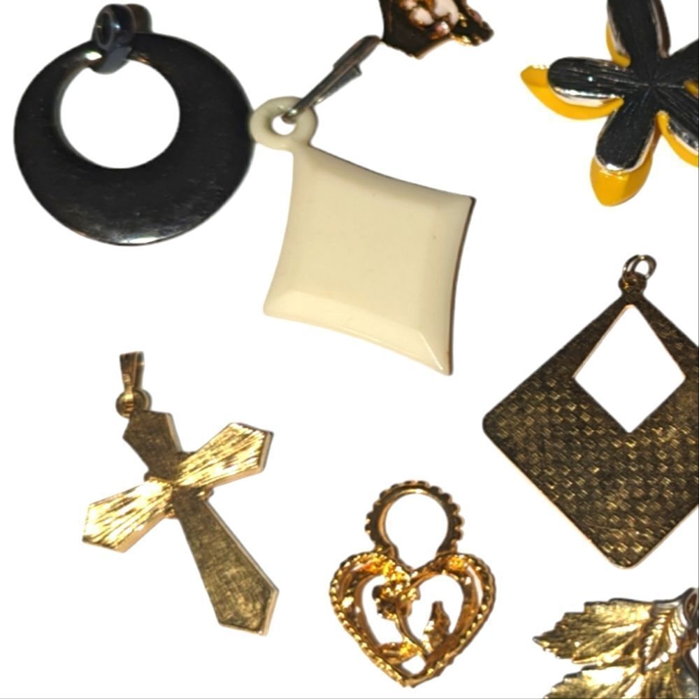 Vintage lot of pendant accessories jewelry - Picture 4 of 5